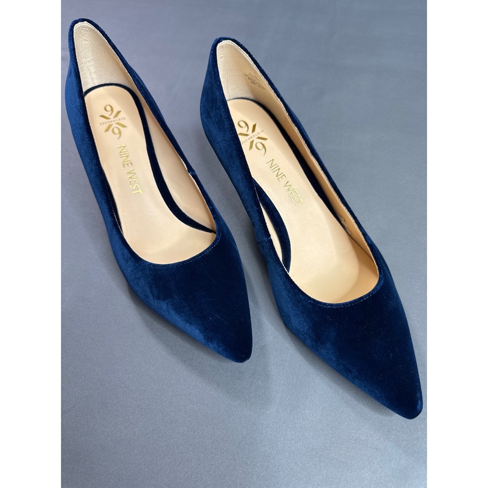 Nine West Soho9x9 Navy Blue Velvet Pointed Toe Kitten Heels Pumps Womens 8M